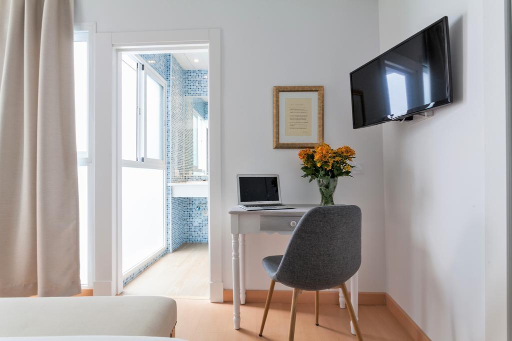 Hostly Acetres 1B-2B Center-Fibre-Conmunal Terrace-Parking Optional Siviglia Esterno foto