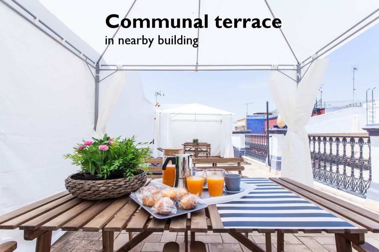 Hostly Acetres 1B-2B Center-Fibre-Conmunal Terrace-Parking Optional Siviglia Esterno foto